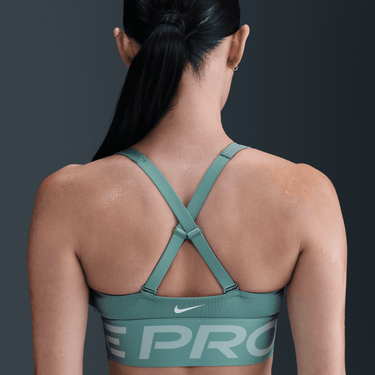 NIKE PRO INDY PLUNGE WOMEN'S MEDIUM-SUPPORT PADDED SPORTS BRA