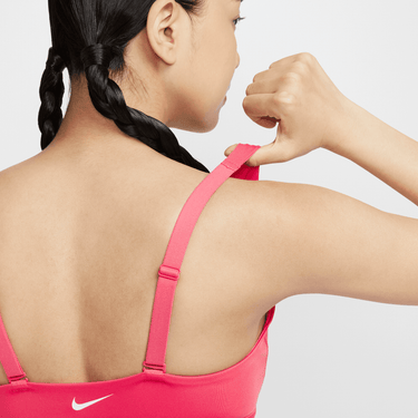 NIKE PRO INDY PLUNGE WOMEN'S MEDIUM-SUPPORT PADDED SPORTS BRA