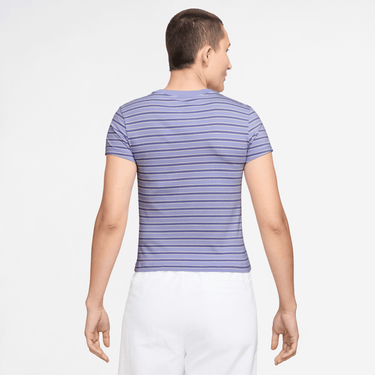 NIKE SPORTSWEAR CHILL KNIT WOMEN'S SLIM STRIPED T-SHIRT