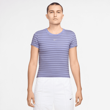 NIKE SPORTSWEAR CHILL KNIT WOMEN'S SLIM STRIPED T-SHIRT