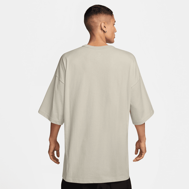 NIKE SPORTSWEAR PREMIUM ESSENTIALS MEN'S OVERSIZED T-SHIRT