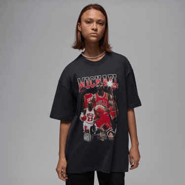 JORDAN WOMEN'S OVERSIZED SHORT-SLEEVE GRAPHIC T-SHIRT