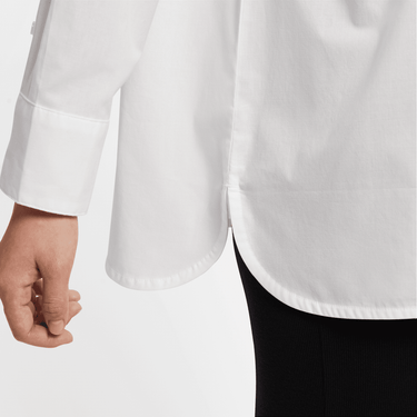 NIKE SPORTSWEAR CHILL POPLIN WOMEN'S LOOSE LONG-SLEEVE BUTTON-UP TOP