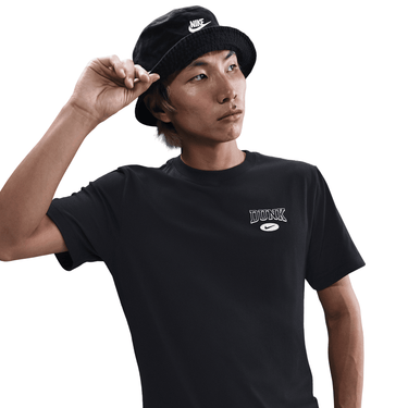 NIKE SPORTSWEAR T-SHIRT