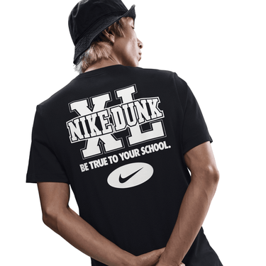 NIKE SPORTSWEAR T-SHIRT