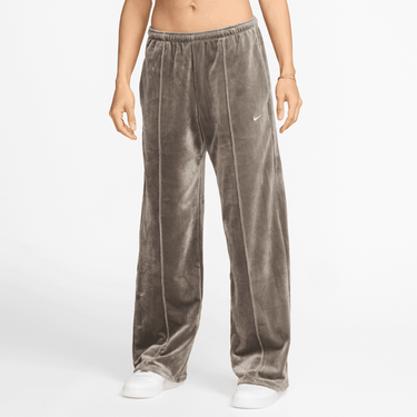 NIKE SPORTSWEAR CHILL KNIT WOMEN'S MID-RISE VELOUR PANTS