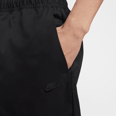 NIKE CLUB MEN'S WOVEN TAPERED PANTS