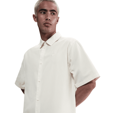 NIKE CLUB MEN'S SHORT-SLEEVE BUTTON-DOWN SHIRT