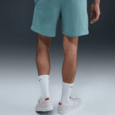 NIKE CLUB MEN'S FRENCH TERRY FLOW SHORTS