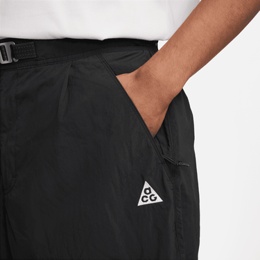 NIKE ACG "ORB WEAVER" UV REPEL OVERSIZED SHORTS