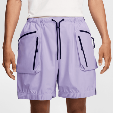 NIKE TECH MEN'S SUPER LIGHTWEIGHT SHORTS