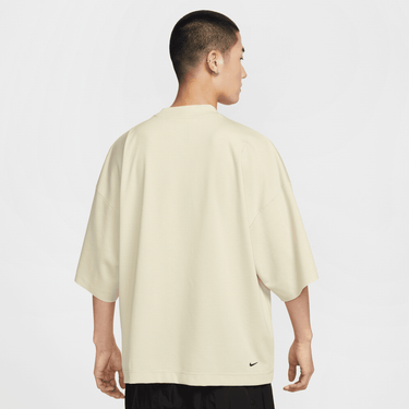 NIKE SPORTSWEAR TECH MEN'S SHORT-SLEEVE KNIT TOP