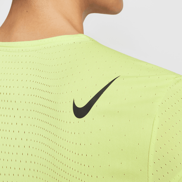 NIKE AEROSWIFT MEN'S DRI-FIT ADV SHORT-SLEEVE RUNNING TOP