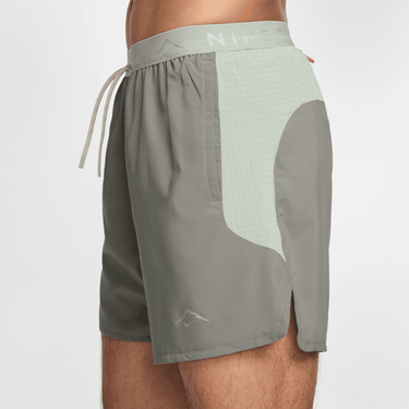 NIKE TRAIL MEN'S DRI-FIT 6" BRIEF-LINED RUNNING SHORTS