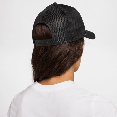 NIKE RISE STRUCTURED OUTDOOR TRUCKER CAP
