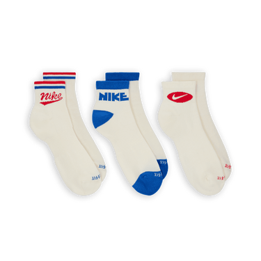 NIKE EVERYDAY PLUS ANKLE SOCKS (3 PAIRS)