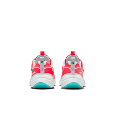 NIKE COSMIC RUNNER LITTLE KIDS' SHOES