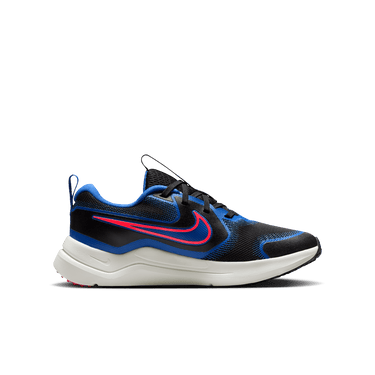 NIKE COSMIC RUNNER BIG KIDS' ROAD RUNNING SHOES