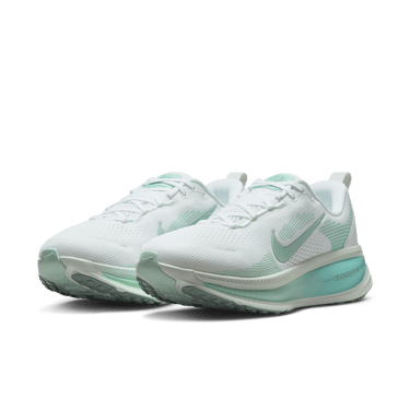 NIKE VOMERO 18 WOMEN'S ROAD RUNNING SHOES
