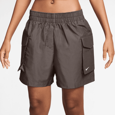 NIKE SPORTSWEAR ESSENTIAL WOVEN WOMEN'S HIGH-WAISTED 5" CARGO SHORTS