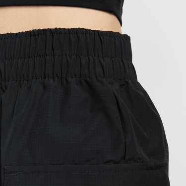 NIKE SPORTSWEAR ESSENTIAL WOVEN WOMEN'S HIGH-WAISTED 5" CARGO SHORTS