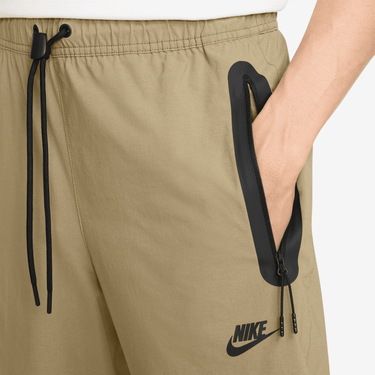 NIKE TECH MEN'S WOVEN PANTS