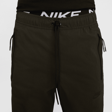 NIKE TECH MEN'S WOVEN PANTS