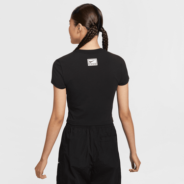 NIKE SPORTSWEAR WOMEN'S SLIM CROPPED T-SHIRT