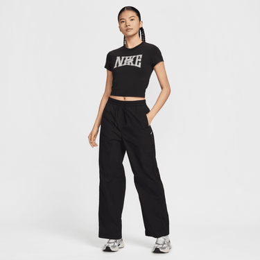NIKE SPORTSWEAR WOMEN'S SLIM CROPPED T-SHIRT