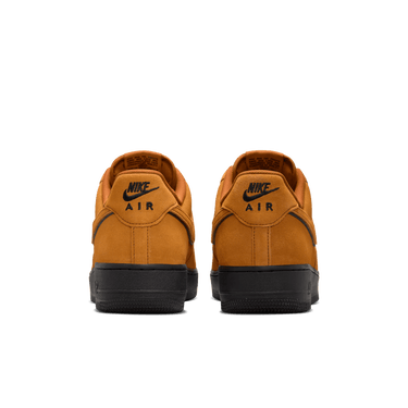 NIKE AIR FORCE 1 '07 LV8 MEN'S SHO ES