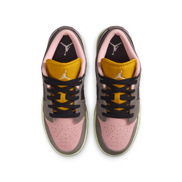AIR JORDAN 1 LOW SE BIG KIDS' SHOES