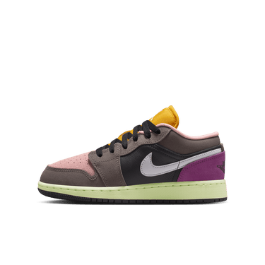 AIR JORDAN 1 LOW SE BIG KIDS' SHOES