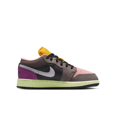 AIR JORDAN 1 LOW SE BIG KIDS' SHOES