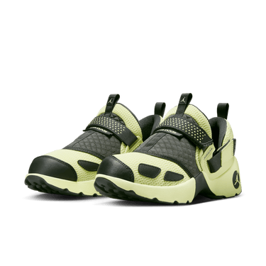 JORDAN TRUNNER LX WOMEN'S SHOES