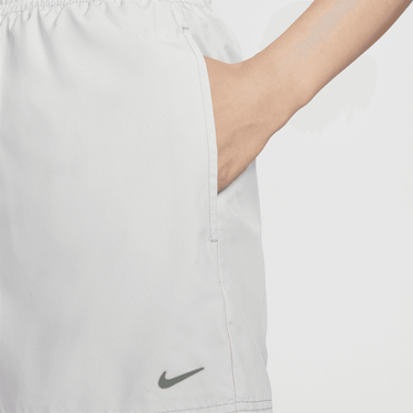 NIKE SPORTSWEAR WOMEN'S MID-RISE WOVEN SHORTS