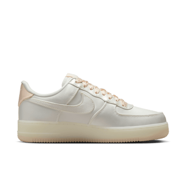 NIKE AIR FORCE 1 ’07 LV8 WOMEN'S SHOES