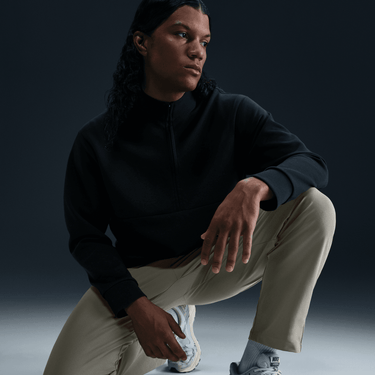 NIKE 24.7 PERFECTSTRETCH MEN'S DRI-FIT REGULAR CHINO PANTS