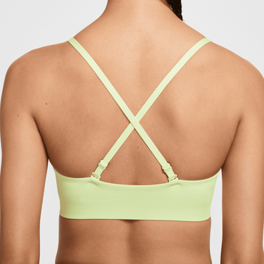 NIKE FORM WOMEN'S LIGHT-SUPPORT PADDED TRIANGLE SPORTS BRA
