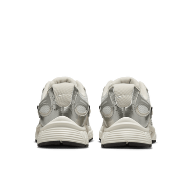 NIKE V5 RNR WOMEN'S SHOES