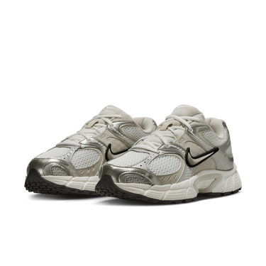 NIKE V5 RNR WOMEN'S SHOES