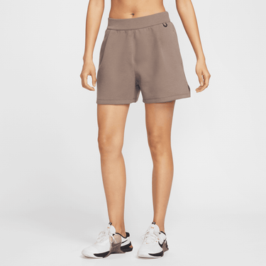 NIKE 24.7 IMPOSSIBLYSOFT WOMEN'S DRI-FIT MID-RISE LOOSE 4" SHORTS