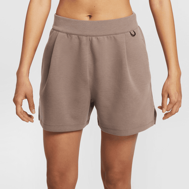 NIKE 24.7 IMPOSSIBLYSOFT WOMEN'S DRI-FIT MID-RISE LOOSE 4" SHORTS