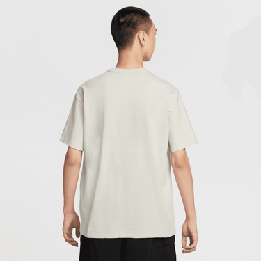NIKE SPORTSWEAR PREMIUM ESSENTIALS MEN'S T- SHIRT