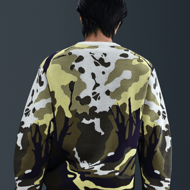 NIKE LIFE MEN'S WILDERNESS SWEATER