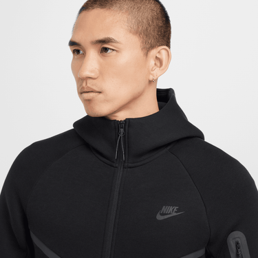 NIKE TECH MEN'S FULL-ZIP WINDRUNNER HOODIE