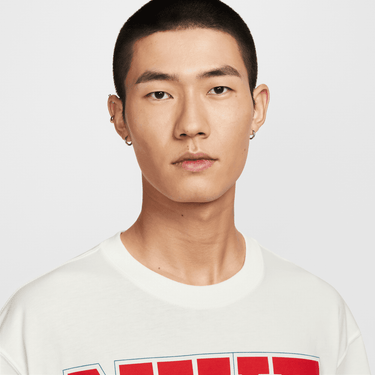 NK SB TEE M90 OC ATHLETIC