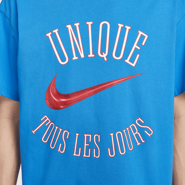 VICTOR WEMBANYAMA MEN'S BASKETBALL T-SHIRT