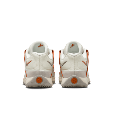 KD18 EP BASKETBALL SHOES