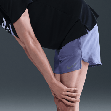 NIKE STRIDE MEN'S DRI-FIT 5" BRIEF-LINED PERFORATED RUNNING SHORTS