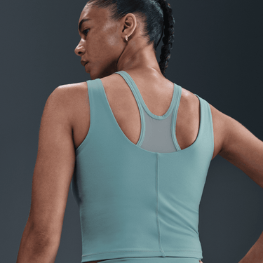 NIKE ONE FITTED WOMEN'S DRI-FIT CROPPED TANK TOP